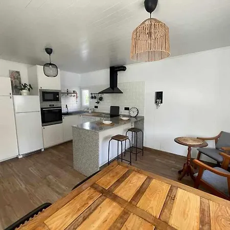 Grupo Gontad Alojamiento Rovi Apartamento *
